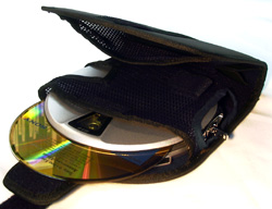 D-E01_carry_case_imp_s.jpg (25615 �o�C�g)